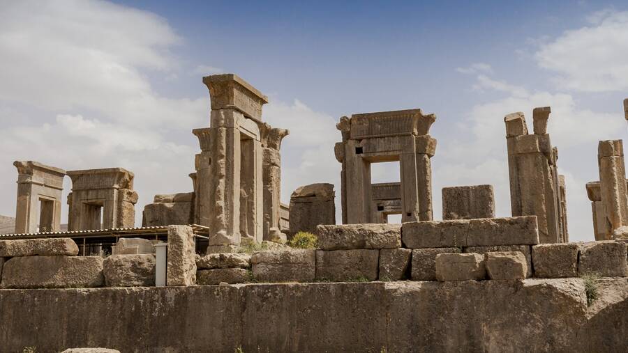 تخت جمشید (پرسپولیس، پارسه، پرسه پولیس) 